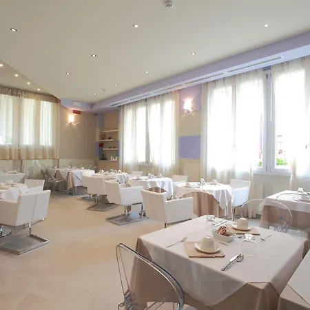 Souvenir 2* Monterosso al Mare