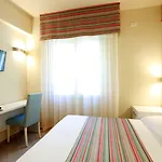 Souvenir 2*