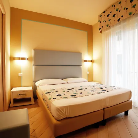 Souvenir 2* مونتيروسّو ال ماري