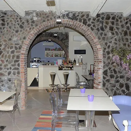 Souvenir Hotel