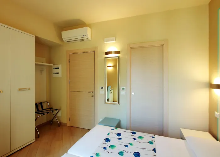 Souvenir 2* Monterosso al Mare